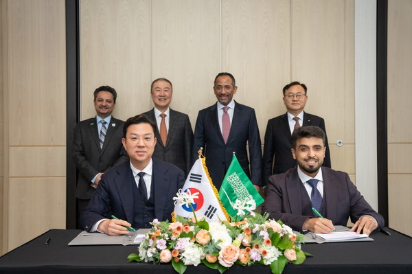 사진설명=12일, 서울 광화문에서 LS그룹과 사우디아라비아 산업광물부 산하의 국가산업개발센터(NIDC)가 사업 협력 및 진출을 위한 MOU를 체결했다.